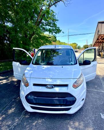 2016 Ford Transit Connect XLT — photo 4