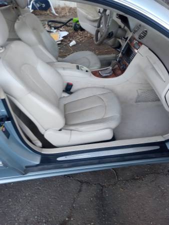 2027 Mercedes-Benz Clk V8 — photo 3