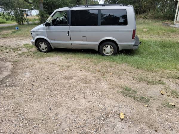 1997 Chevrolet Chevy VAN Base 3dr G2500 Cargo Van — photo 1