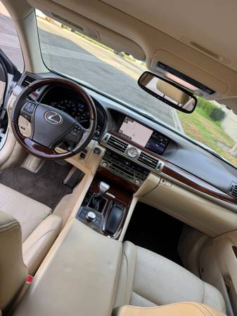2015 Lexus LS 460 Base 4dr All-wheel Drive Sedan Automatic — photo 8
