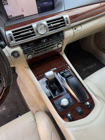 2015 Lexus LS 460 Base 4dr All-wheel Drive Sedan Automatic — photo 9