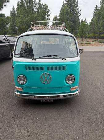 1971 Volkswagen Bus — photo 2