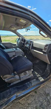 2016 Ford F-150 Platinum — photo 5