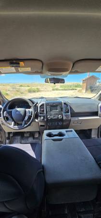 2016 Ford F-150 Platinum — photo 7