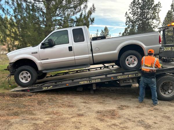 2002 Ford F 250 XL 4x2 SD Crew Cab 172 in. WB HD Manual — photo 1