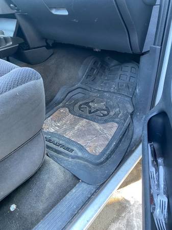 2004 Dodge RAM 1500 SLT — photo 8
