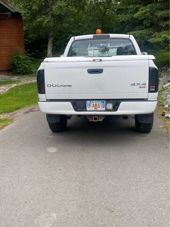 2004 Dodge RAM 1500 SLT — photo 4