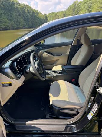 2015 KIA Optime 4dr — photo 11