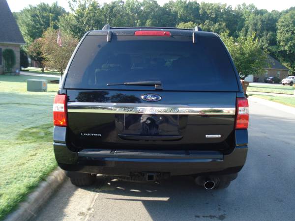 2017 Ford Expedition Limited 4dr 4x4 — photo 6