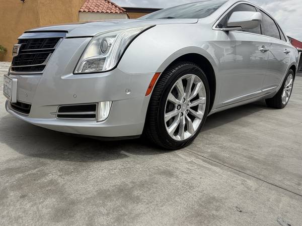 2017 Cadillac XTS Luxury — photo 1