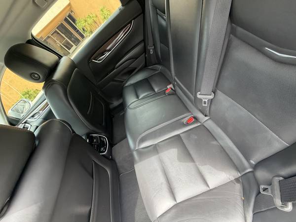 2017 Cadillac XTS Luxury — photo 10