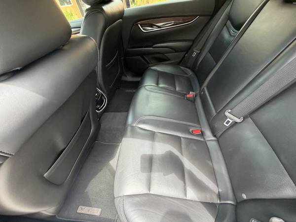 2017 Cadillac XTS Luxury — photo 9