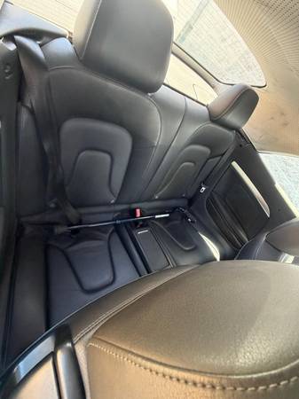 2011 Audi A5 2.0T Premium — photo 9