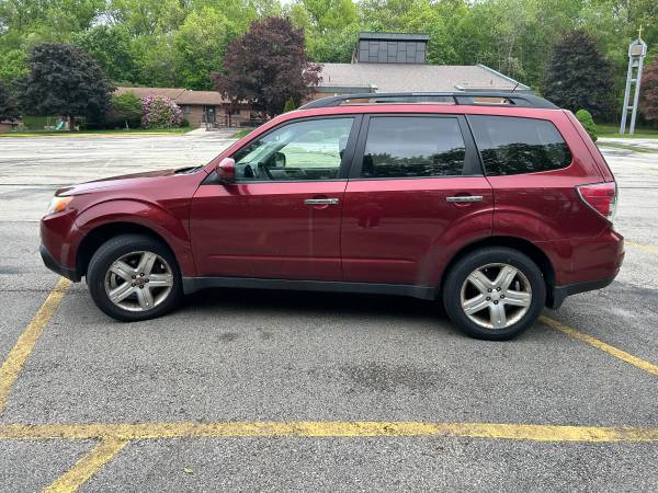 2009 Subaru Forester 2.5X Limited — photo 1