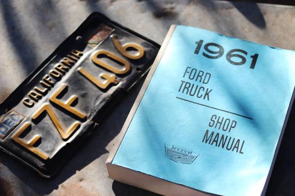 1961 Ford Navy Point — photo 10