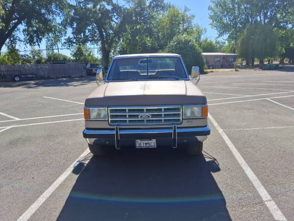 1987 Ford F 250 XL 2dr Standard Cab LB — photo 2