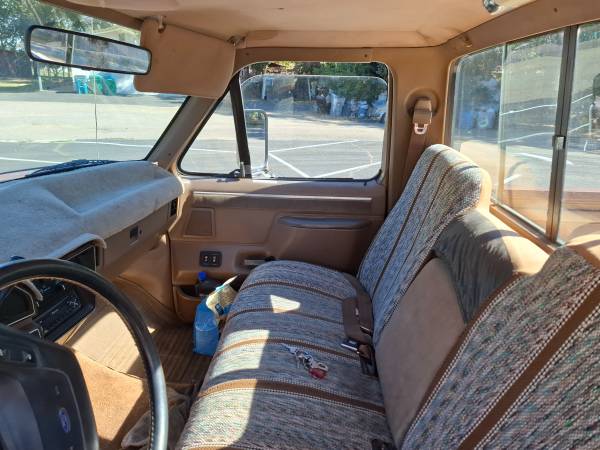 1987 Ford F 250 XL 2dr Standard Cab LB — photo 5