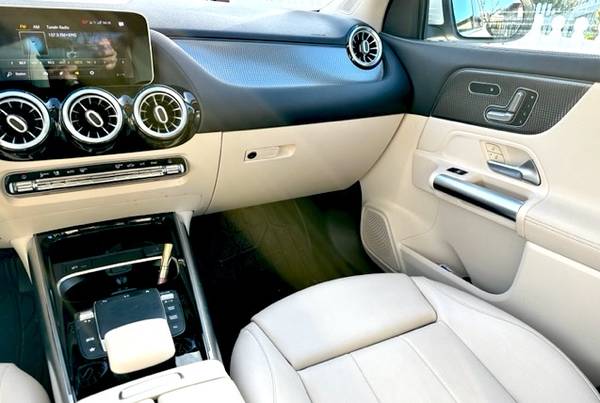 2021 Mercedes-Benz GLA 250 Base GLA 250 4dr Front-Wheel Drive Automatic — photo 5