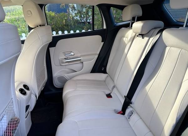 2021 Mercedes-Benz GLA 250 Base GLA 250 4dr Front-Wheel Drive Automatic — photo 7