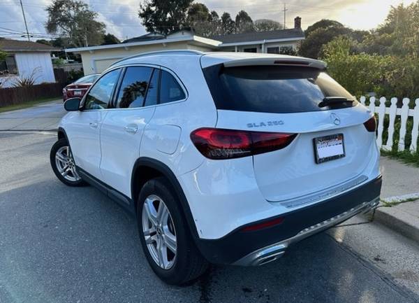 2021 Mercedes-Benz GLA 250 Base GLA 250 4dr Front-Wheel Drive Automatic — photo 3