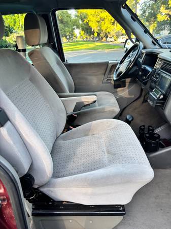 1999 Volkswagen Eurovan MV Passenger Van Automatic — photo 10