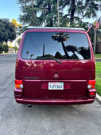 1999 Volkswagen Eurovan MV Passenger Van Automatic — photo 2