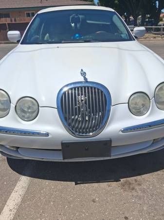 2002 Jaguar S Type 4.0L V8 4dr Sedan Automatic — photo 4