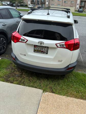 2015 Toyota Rav4 LE 4dr All-wheel Drive Automatic — photo 3