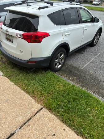 2015 Toyota Rav4 LE 4dr All-wheel Drive Automatic — photo 2