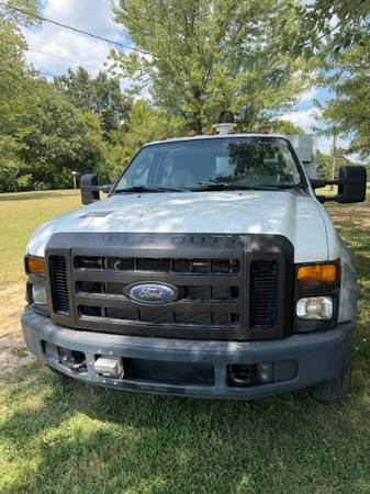 2008 Ford F 450 XL 4x4 SD Crew Cab 8 ft. box 172 in. WB Manual — photo 1