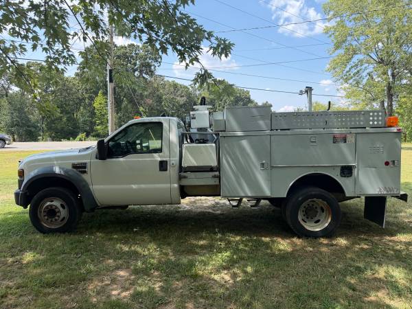 2008 Ford F 450 XL 4x4 SD Crew Cab 8 ft. box 172 in. WB Manual — photo 3
