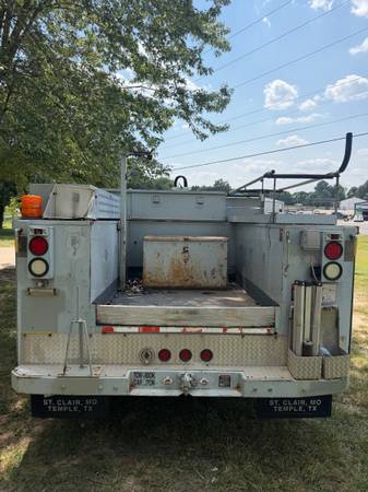 2008 Ford F 450 XL 4x4 SD Crew Cab 8 ft. box 172 in. WB Manual — photo 5