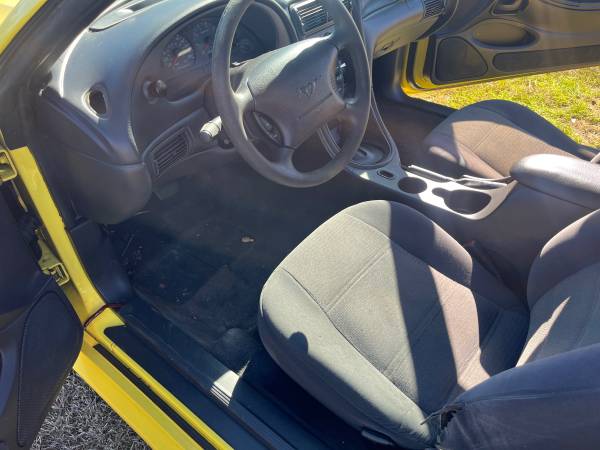 1991 Ford Mustang LX 2dr Coupe — photo 7