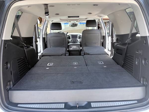 2020 Chevrolet Tahoe Premier 4x4 Automatic — photo 11