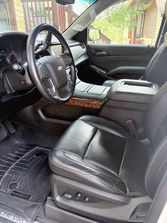 2020 Chevrolet Tahoe Premier 4x4 Automatic — photo 7