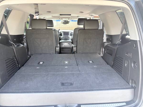 2020 Chevrolet Tahoe Premier 4x4 Automatic — photo 12