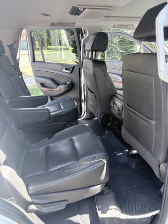 2020 Chevrolet Tahoe Premier 4x4 Automatic — photo 6