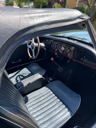 1962 Chevrolet Sunbeam Alpine — photo 11