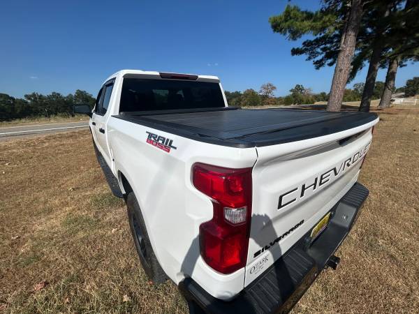 2022 Chevrolet Silverado 1500 Custom Trail Boss 4x4 Crew Cab 5.75 ft. box 147.4 in. WB Automatic — photo 5