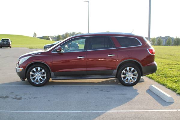 2011 Buick Enclave 1XL — photo 6