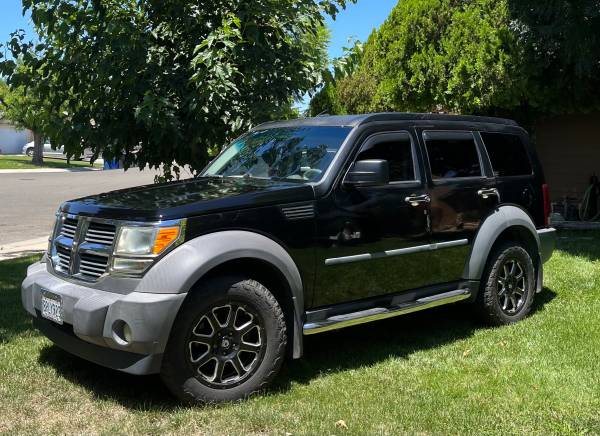2007 Dodge Nitro SXT 4dr 4x2 Manual — photo 1