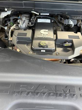 2020 RAM 2500 Laramie — photo 12