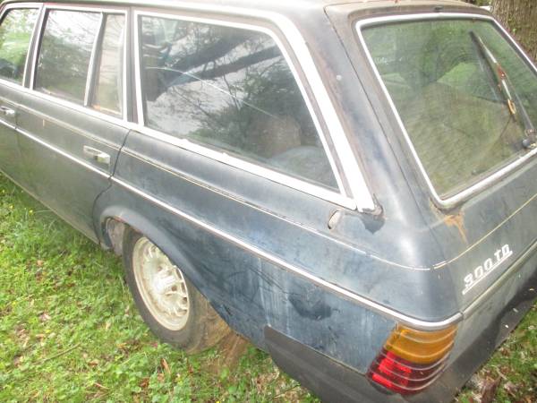 1984 Mercedes-Benz 300td W123 — photo 5