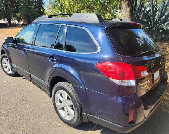 2013 Subaru Outback 3.6R Limited 4dr All-wheel Drive Automatic — photo 5