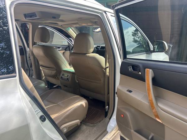 2009 Toyota Highlander Hybrid Limited 4dr All-wheel Drive CVT — photo 10