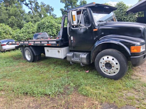 1990 Nissan Truck E 2dr xtended Cab SB — photo 1