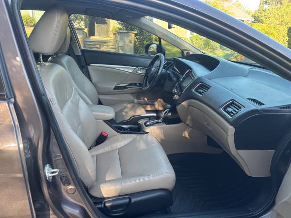 2016 Honda Civic LX 2dr Coupe CVT — photo 8
