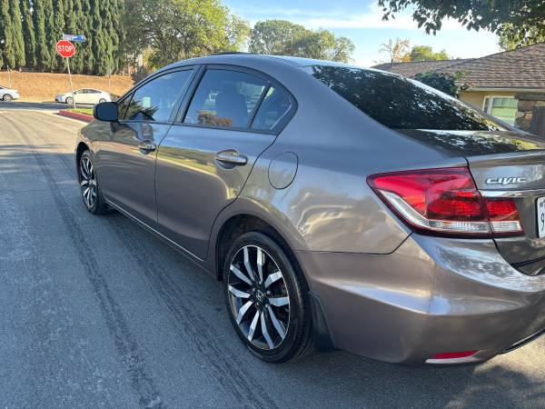 2016 Honda Civic LX 2dr Coupe CVT — photo 4
