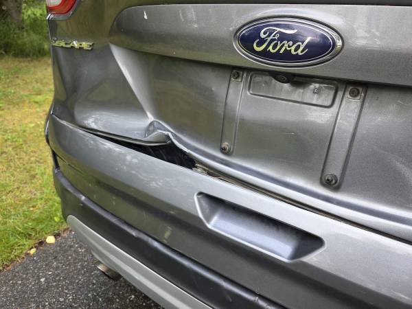 2014 Ford Escape SE 4dr Front-wheel Drive Automatic — photo 12