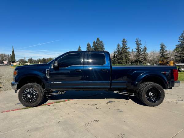 2022 Ford F 350 XLT 4x2 SD Super Cab 8 ft. box 164 in. WB DRW Automatic — photo 1